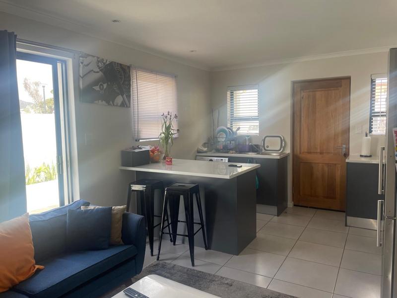 2 Bedroom Property for Sale in Kommetjie Western Cape